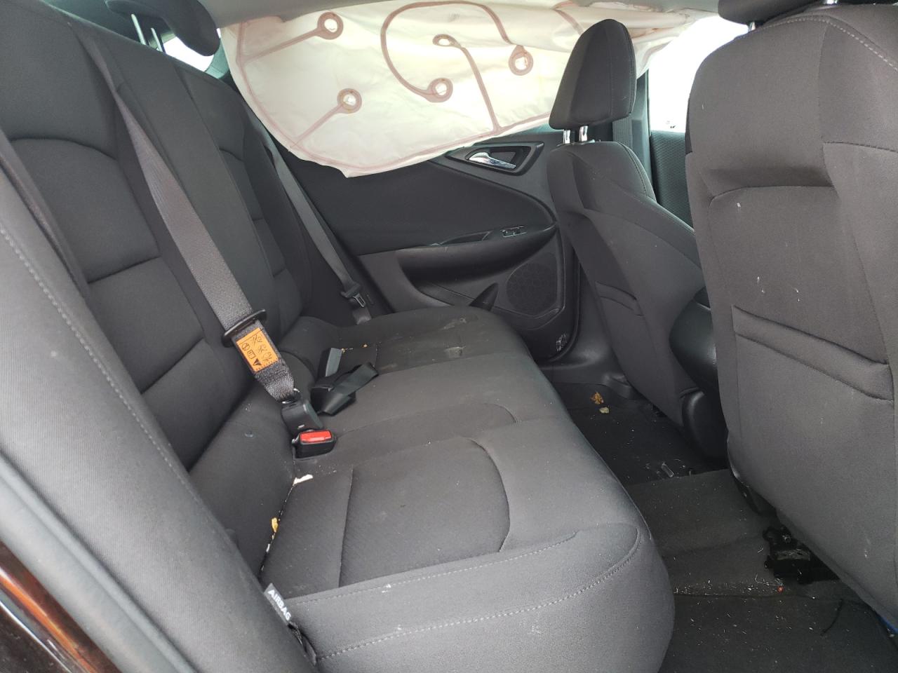 Photo 6 from auction – 2020 CHEVROLET MALIBU LS with VIN 1G1ZB5ST3LF149082