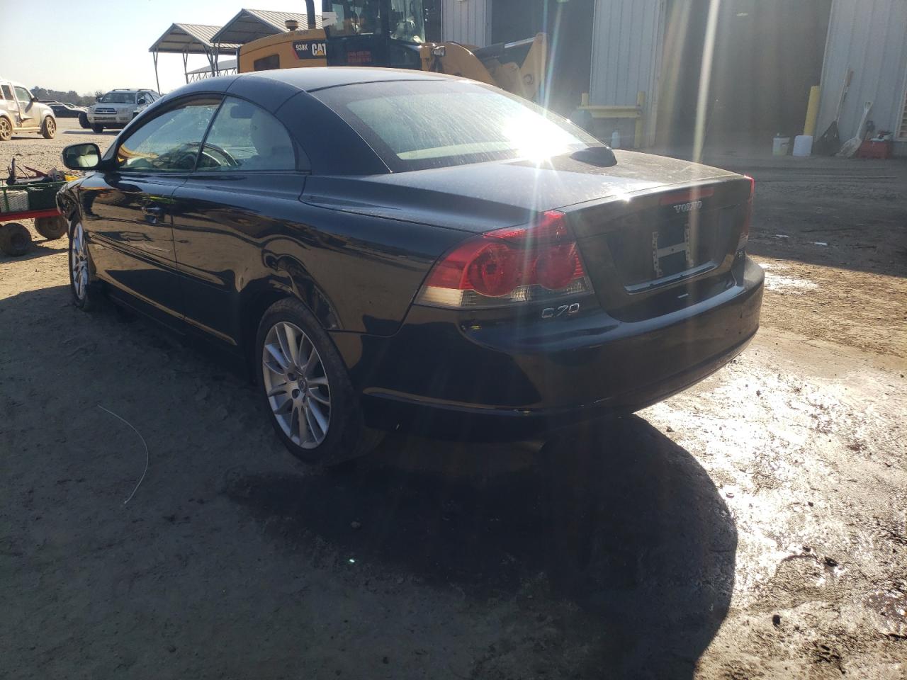 Photo 3 from auction – 2008 VOLVO C70 T5 with VIN YV1MC672X8J047989