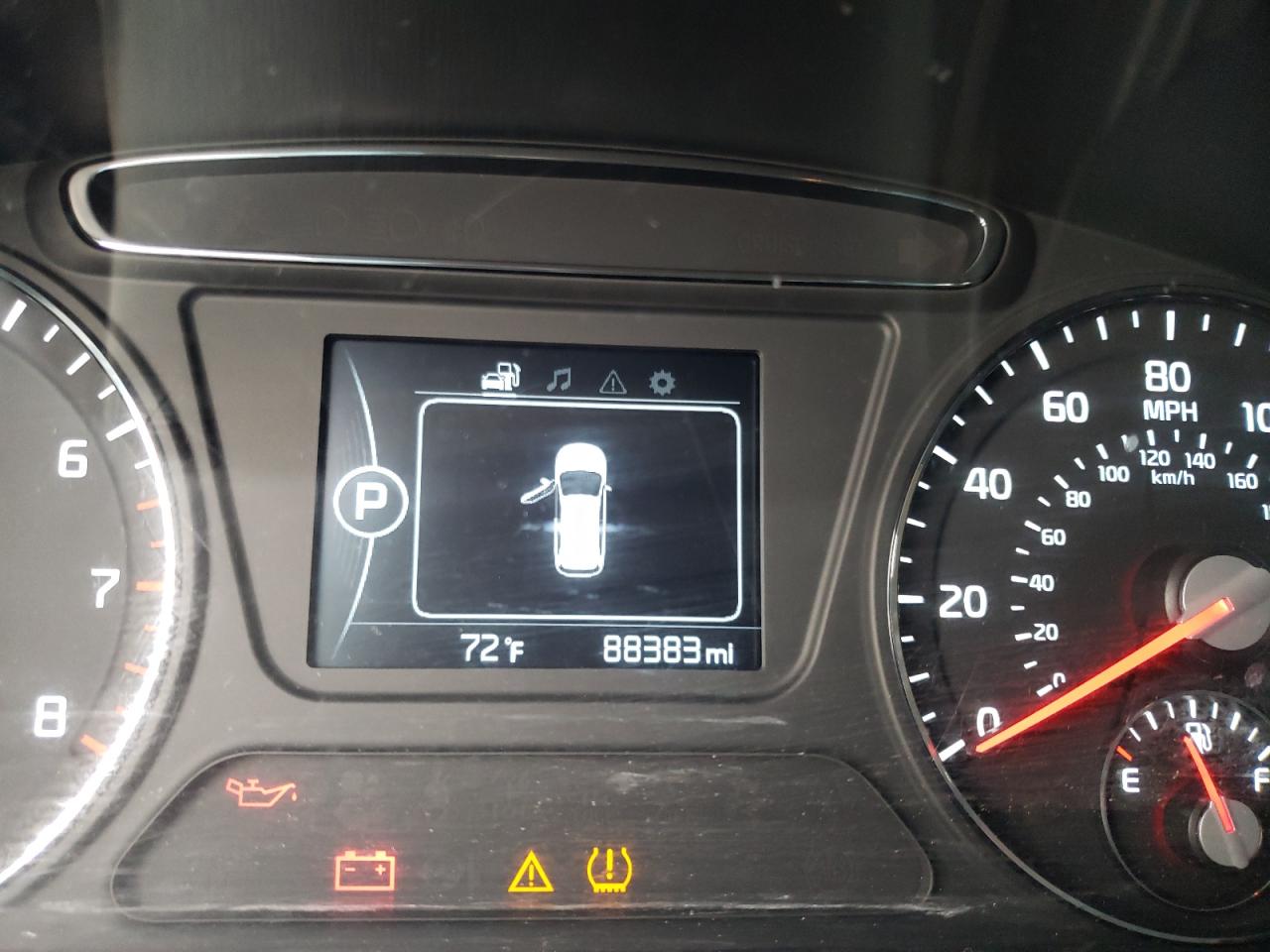 Photo 8 from auction – 2016 KIA SORENTO LX with VIN 5XYPGDA59GG037242