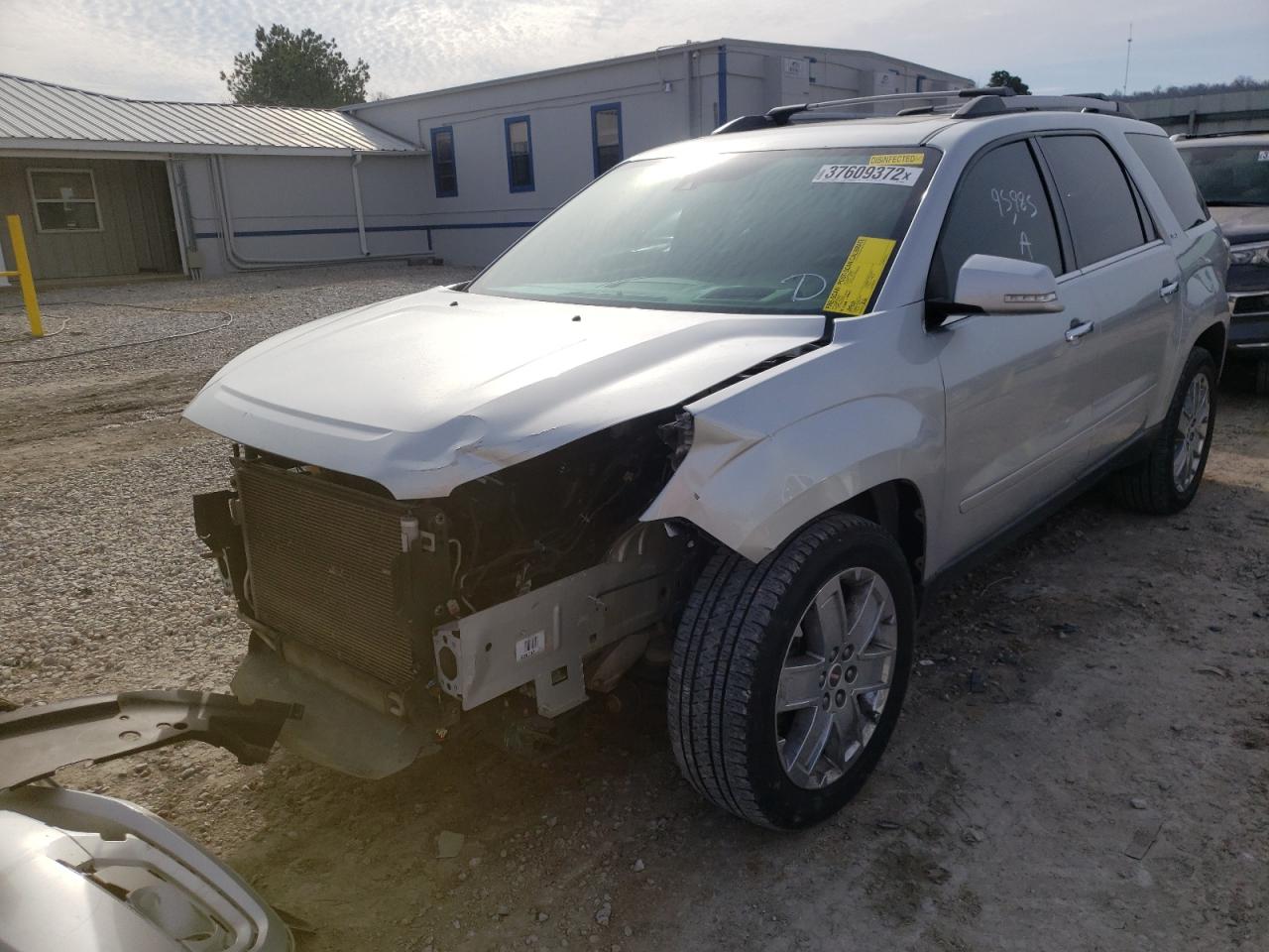 Photo 2 from auction – 2017 GMC ACADIA LIM with VIN 1GKKVSKD3HJ136932