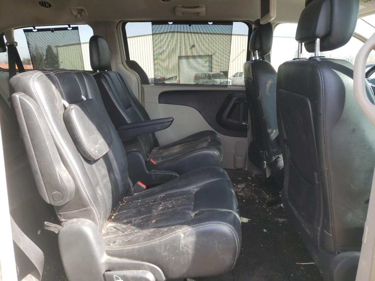 صورة رقم 6 من المزاد - 2011 CHRYSLER TOWN & COU مع VIN 2A4RR8DG7BR690089