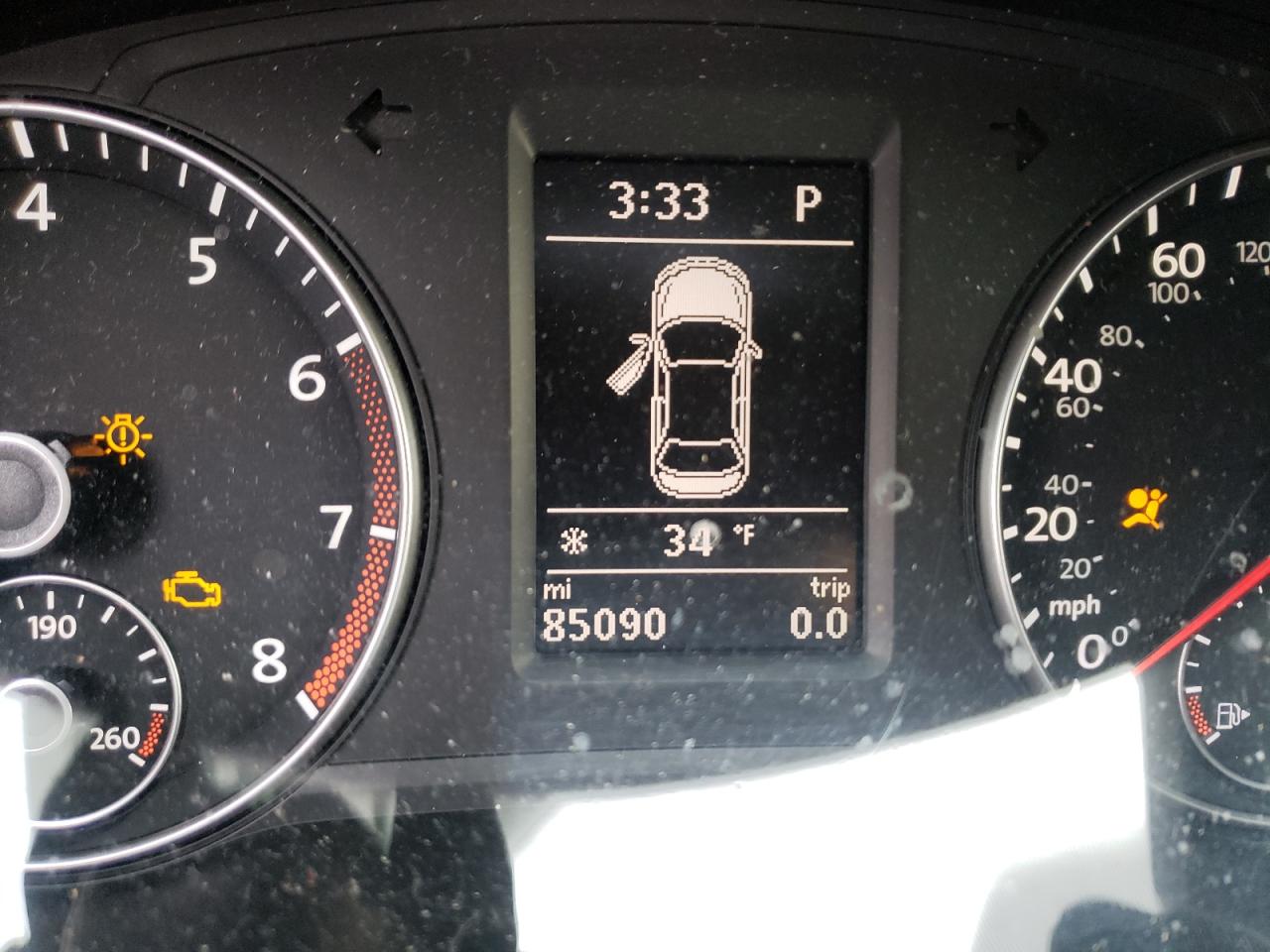 Photo 8 from auction – 2014 VOLKSWAGEN PASSAT SE with VIN 1VWBS7A36EC092609