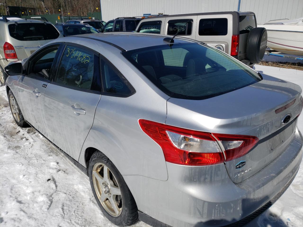 Photo 3 from auction – 2014 FORD FOCUS SE with VIN 1FADP3F2XEL214996