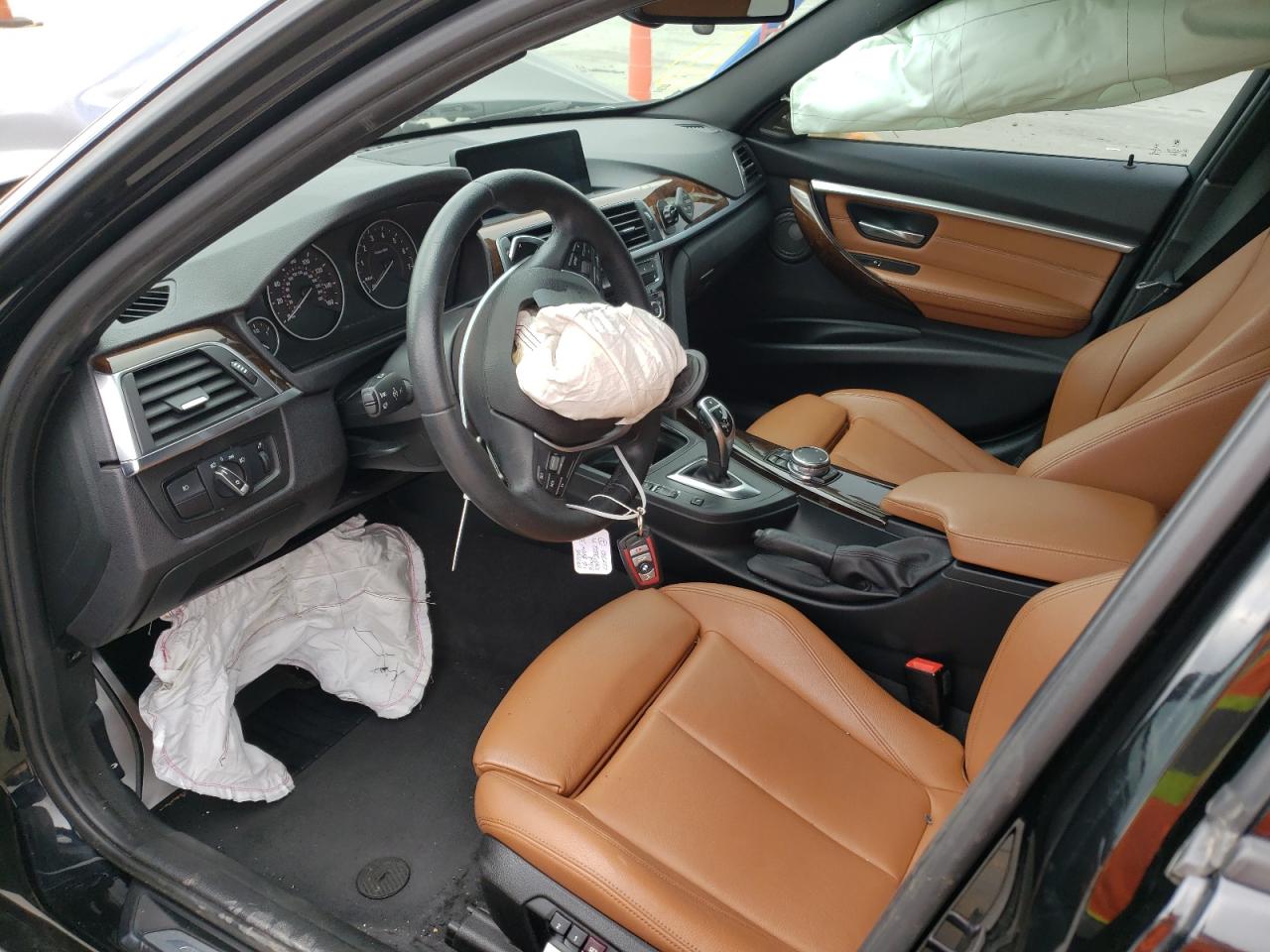 Photo 5 from auction – 2016 BMW 328 I SULE with VIN WBA8E9G50GNU28249