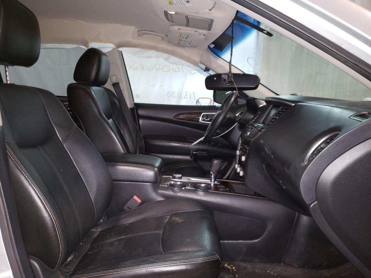Photo 5 from auction – 2013 NISSAN PATHFINDER with VIN 5N1AR2MM9DC636192