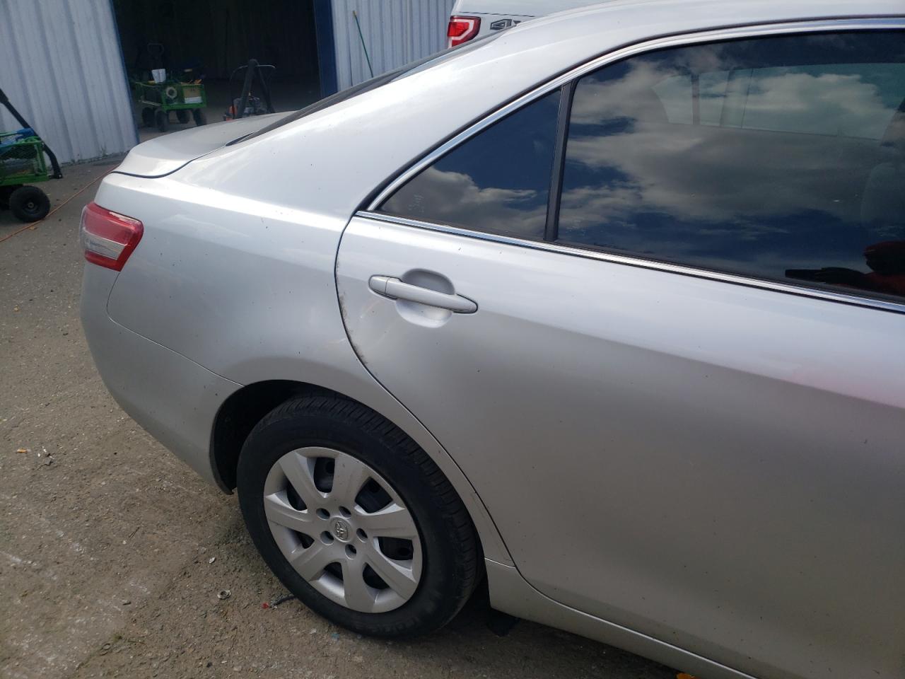 Photo 9 from auction – 2011 TOYOTA CAMARY with VIN 4T4BF3EK6BR214619