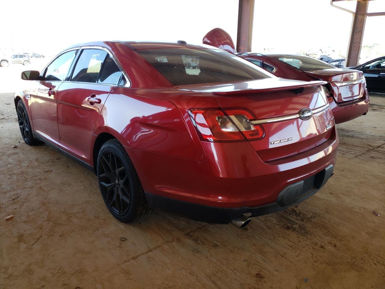 Photo 3 from auction – 2010 FORD TAURUS SHO with VIN 1FAHP2KT5AG131523