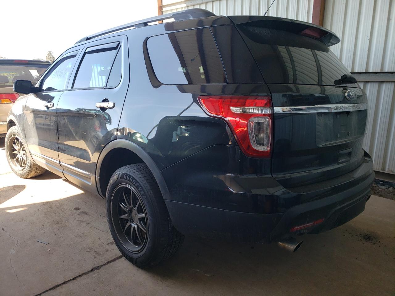 Фото 3 с аукциона – 2014 FORD EXPLORER X с VIN 1FM5K8D83EGA67216