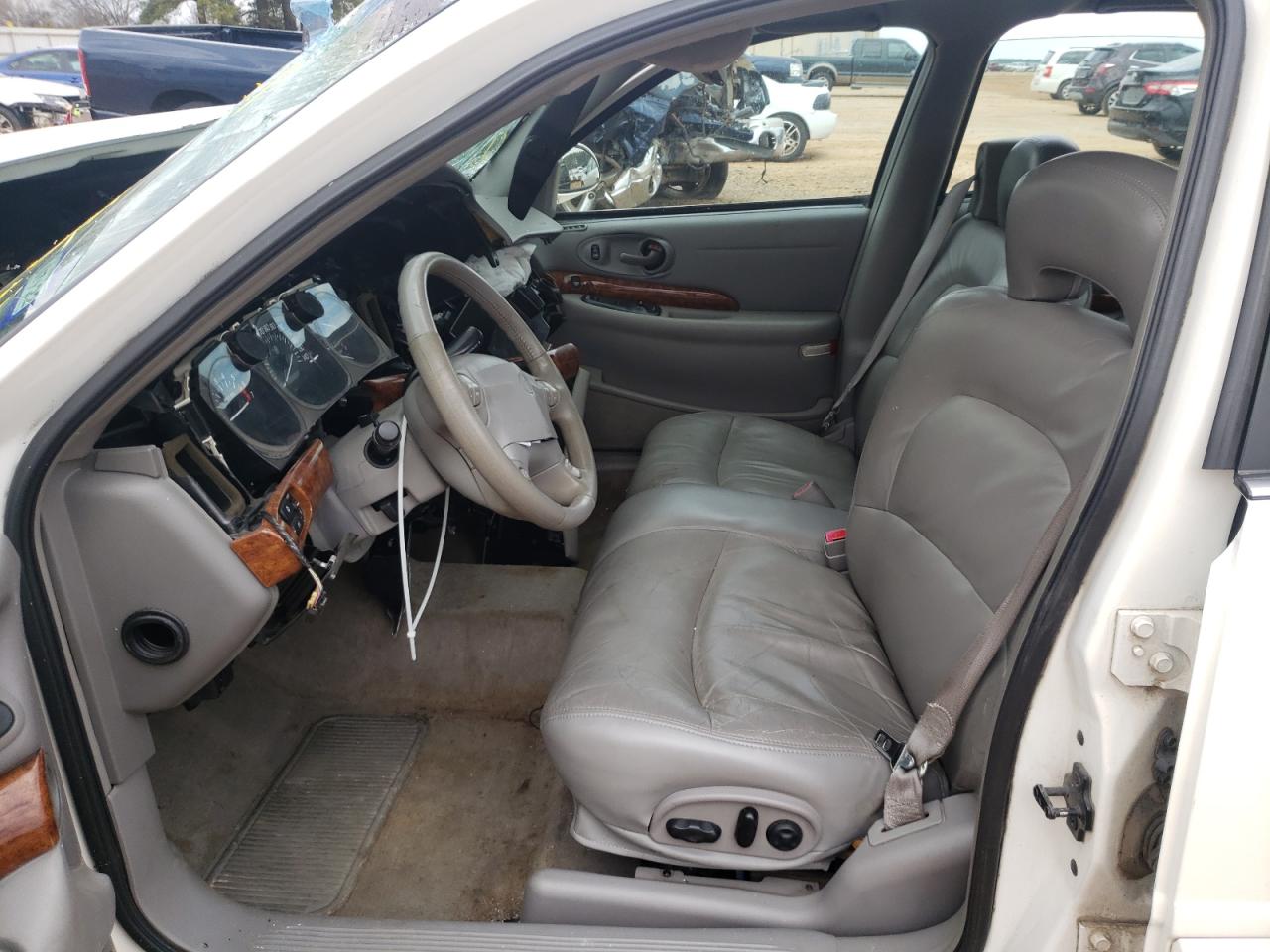 Photo 5 from auction – 2002 BUICK LESABRE LI with VIN 1G4HR54K82U301561