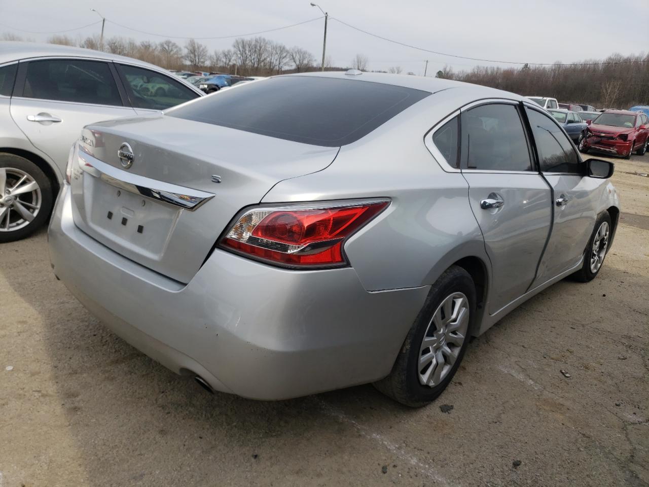 Photo 4 from auction – 2015 NISSAN ALTIMA 2.5 with VIN 1N4AL3APXFC444458