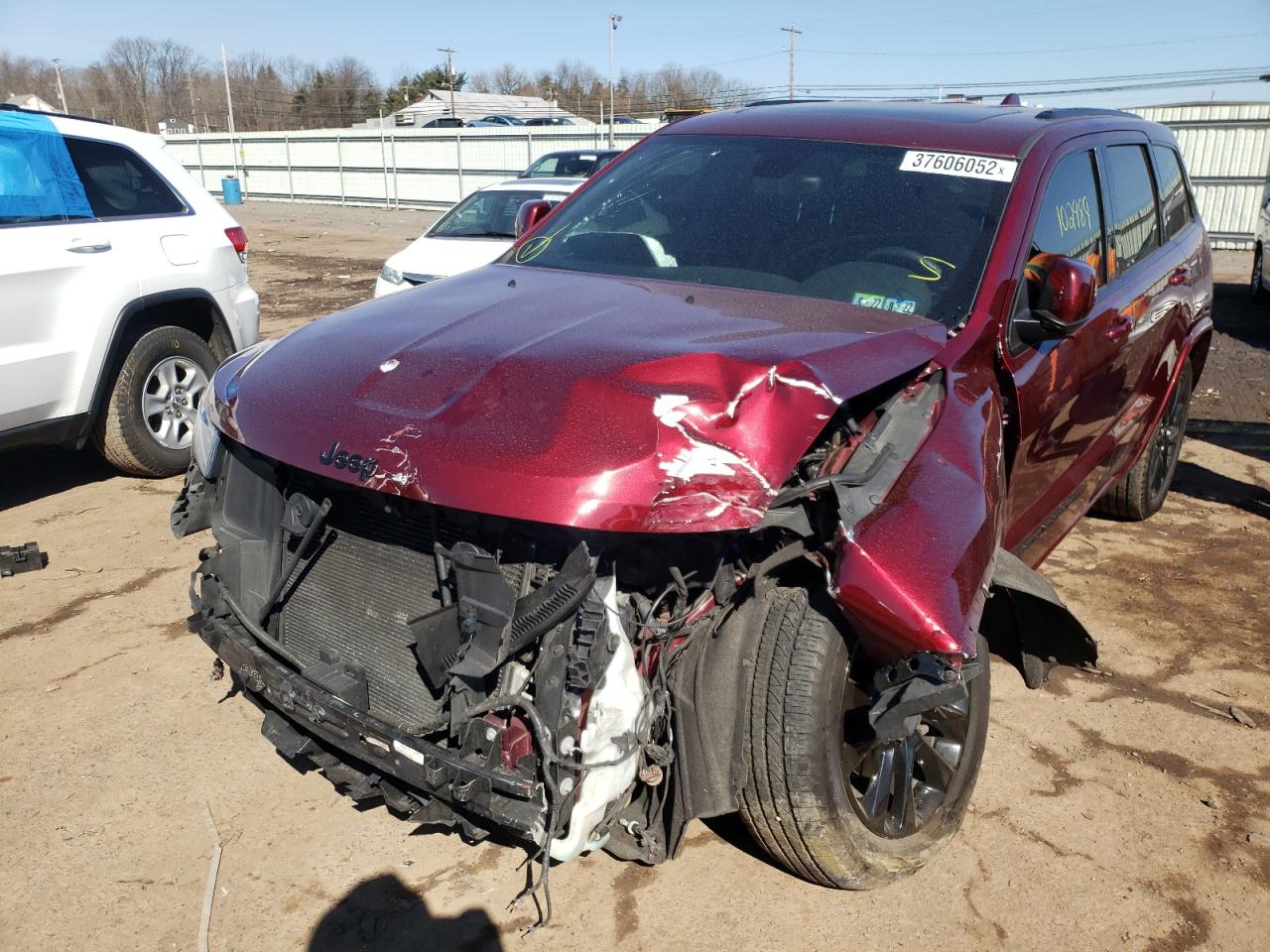 Photo 9 from auction – 2018 JEEP GRAND CHER with VIN 1C4RJFAG5JC250028