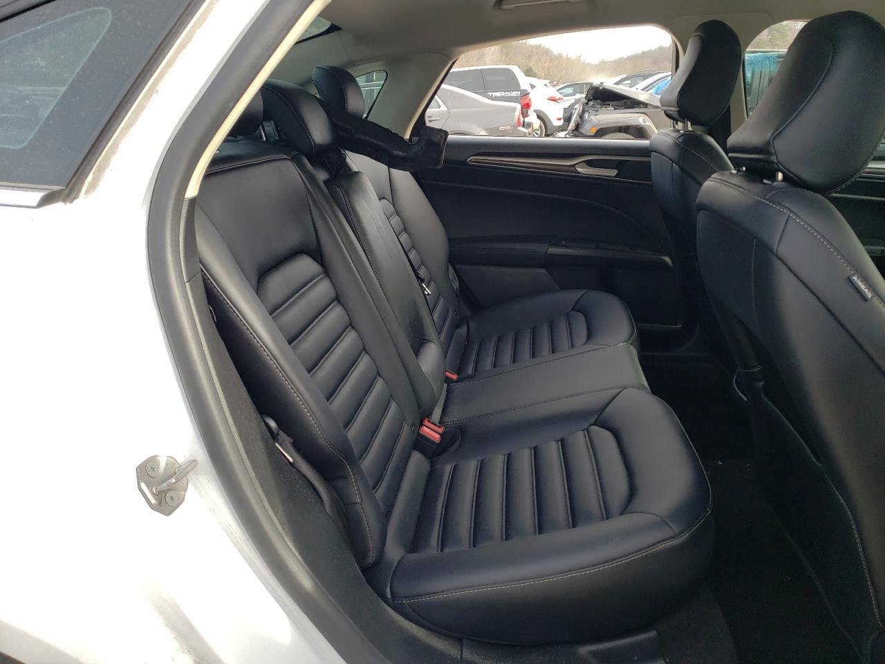 Photo 6 from auction – 2020 FORD FUSION SEL with VIN 3FA6P0CD5LR194085