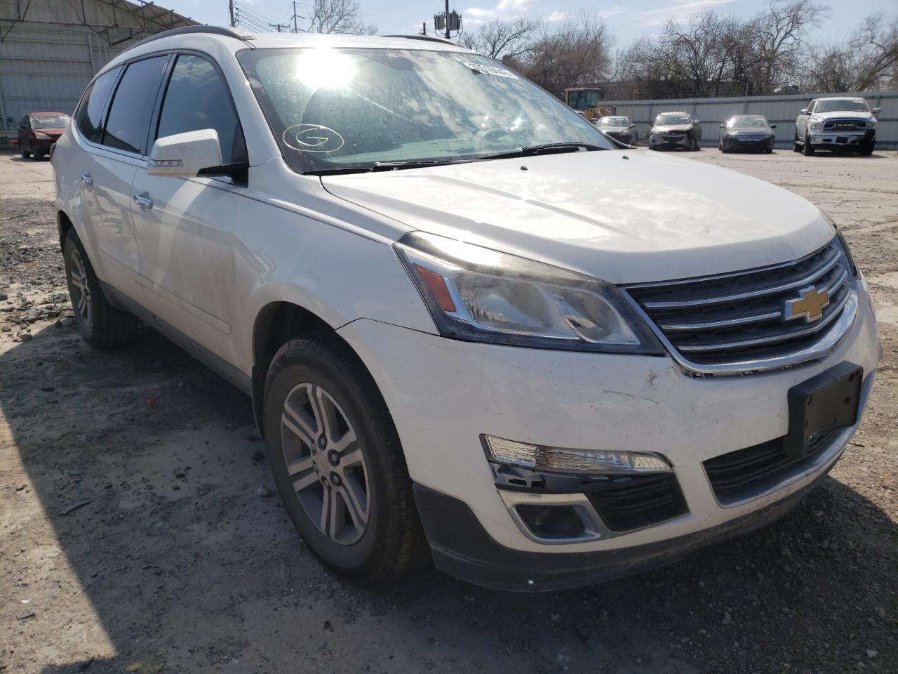 CHEVROLET TRAVERSE L 2015 with VIN 1GNKRGKD5FJ199841 - Photo from auction