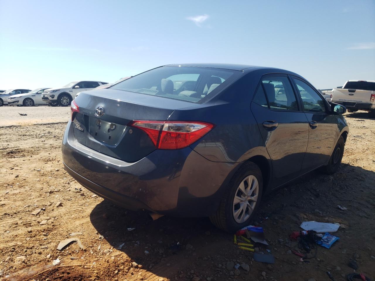 Photo 4 from auction – 2015 TOYOTA COROLLA L with VIN 2T1BURHE2FC283520