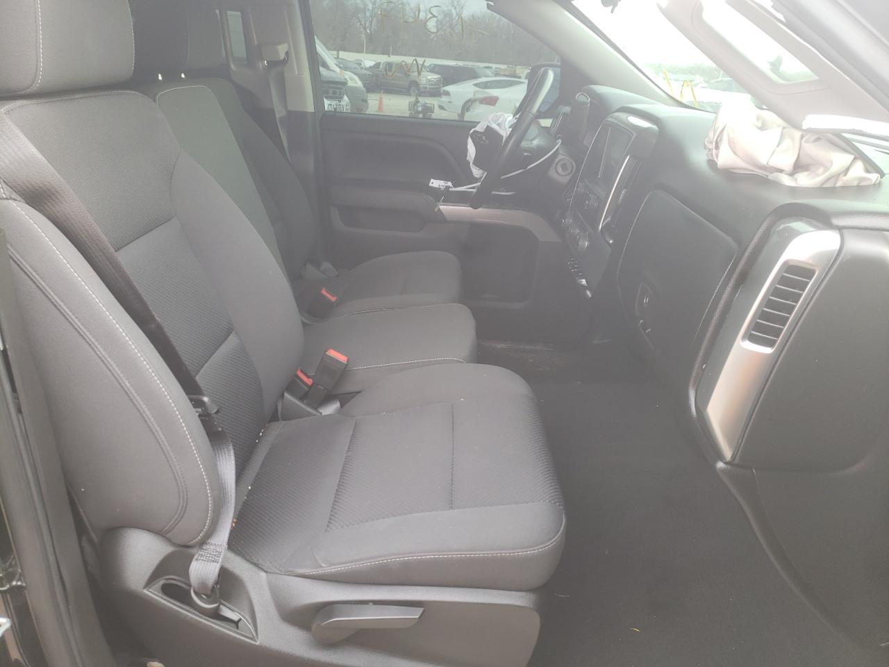 Photo 5 from auction – 2018 CHEVROLET SILVERADO with VIN 3GCUKREC7JG511513