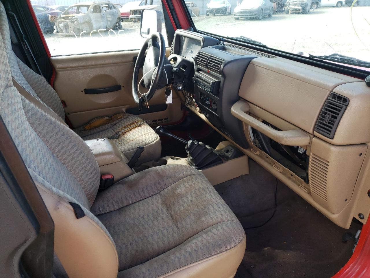 Photo 5 from auction – 2000 JEEP WRANGLER / with VIN 1J4FA49S2YP723493