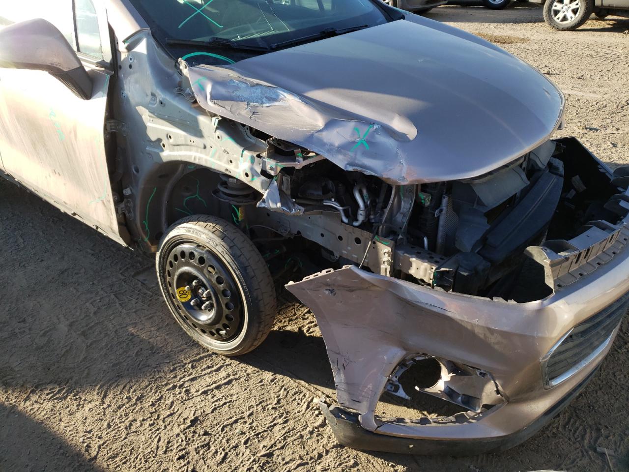 Photo 9 from auction – 2018 CHEVROLET TRAX LS with VIN 3GNCJNSB2JL161516