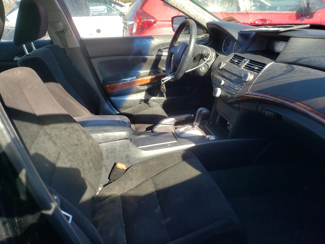 Photo 5 from auction – 2012 HONDA ACCORD EX with VIN 1HGCP2F71CA007368