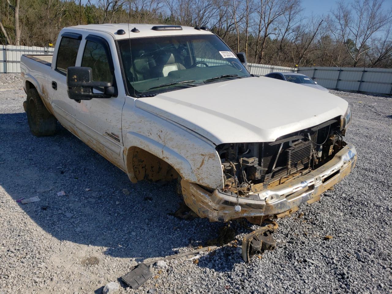 CHEVROLET SILVERADO 2003 with VIN 1GCHK23143F238688 - Photo from auction