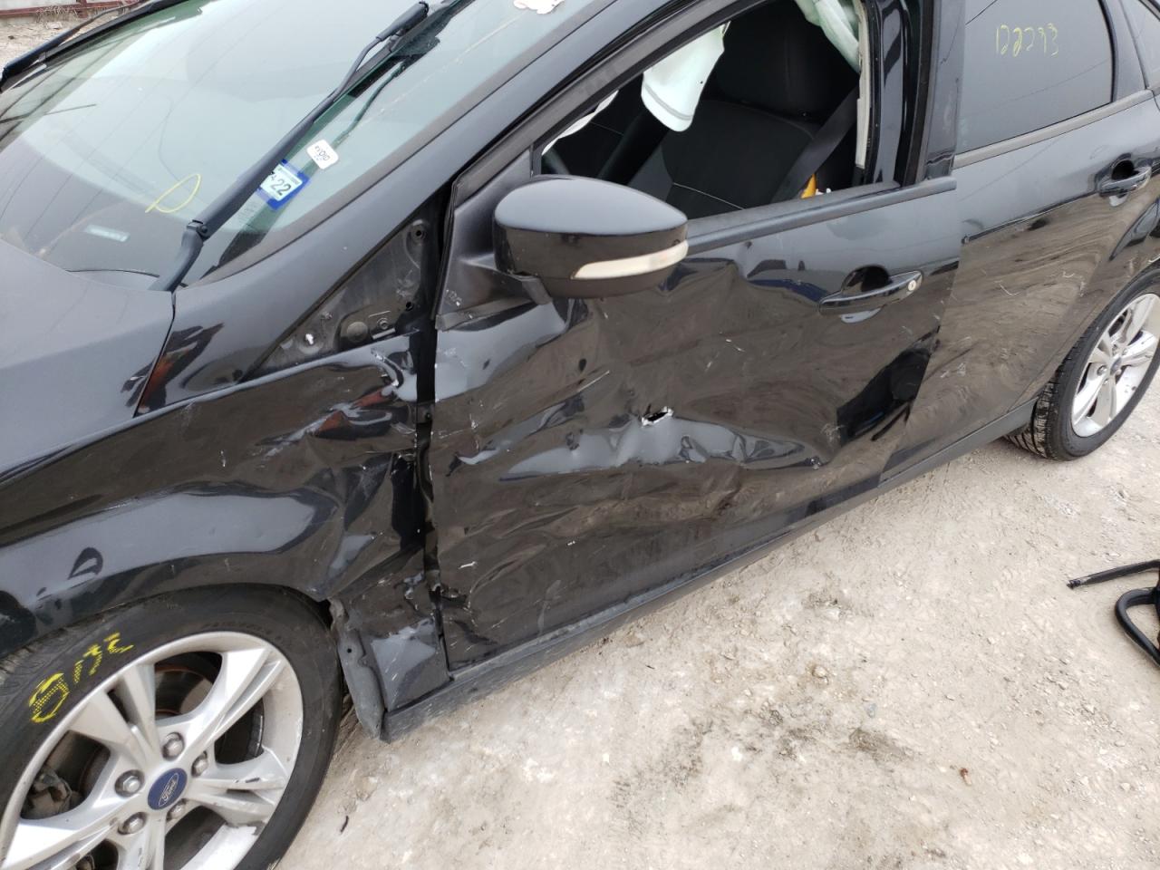 Photo 9 from auction – 2014 FORD FOCUS SE with VIN 1FADP3F29EL108779