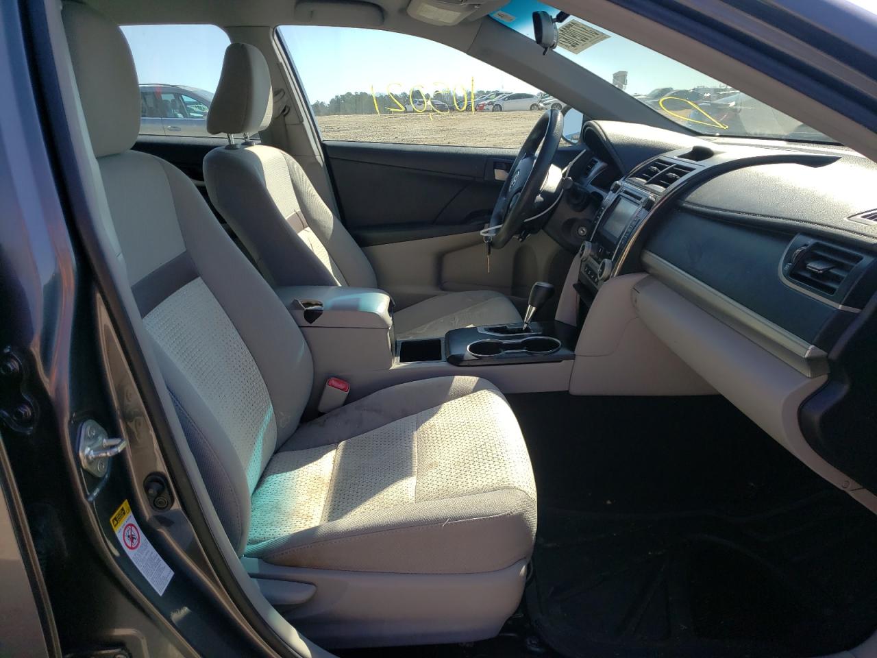 Photo 5 from auction – 2014 TOYOTA CAMRY L with VIN 4T1BF1FK7EU846305
