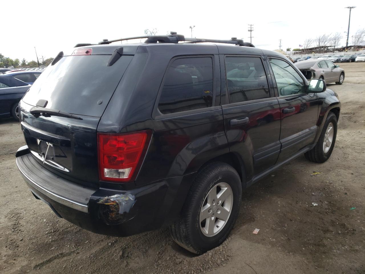 Photo 4 from auction – 2005 JEEP GRAND CHER with VIN 1J4GS48K45C666932