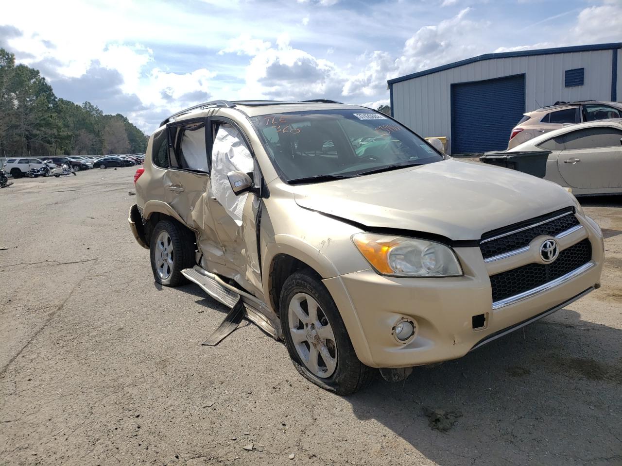 TOYOTA RAV4 LIMIT 2011 with VIN JTMYF4DVXB5039831 - Photo from auction