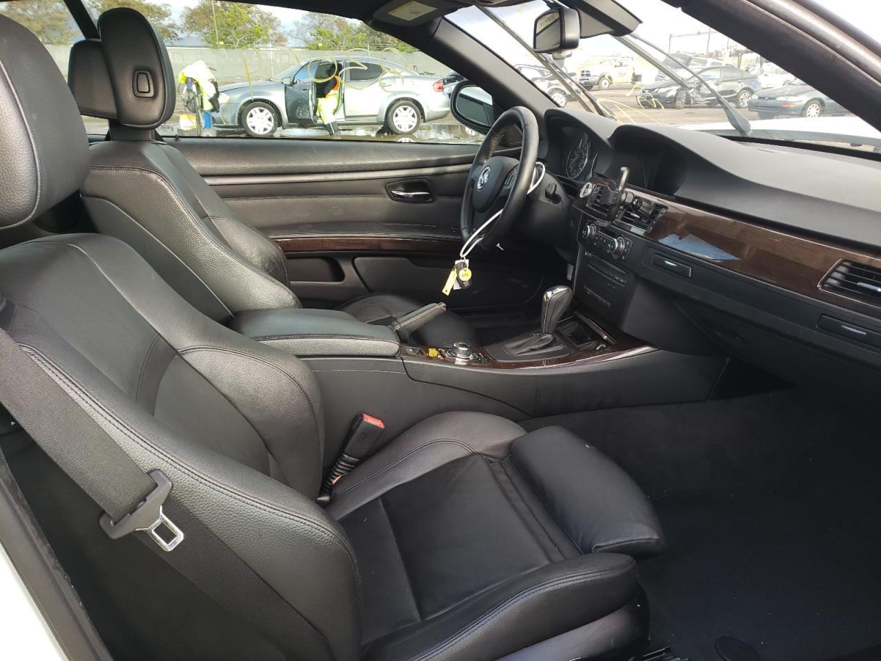 Photo 5 from auction – 2013 BMW 328 I SULE with VIN WBADW7C55DE732274