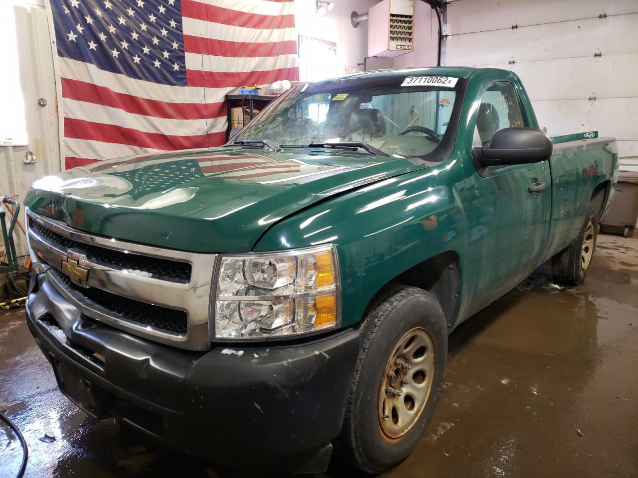 Photo 2 from auction – 2011 CHEVROLET SILVERADO with VIN 1GCNCPEX6BZ348217