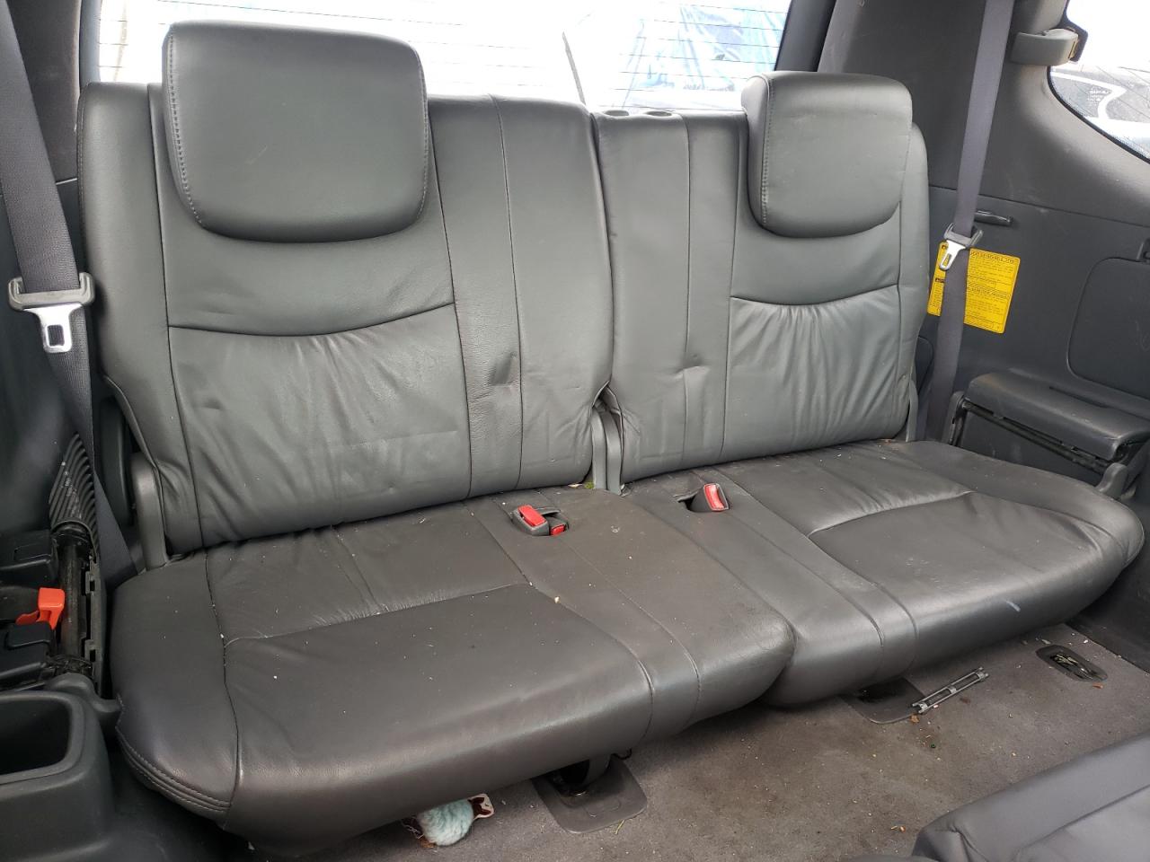 Photo 9 from auction – 2005 LEXUS GX 470 with VIN JTJBT20X250077515
