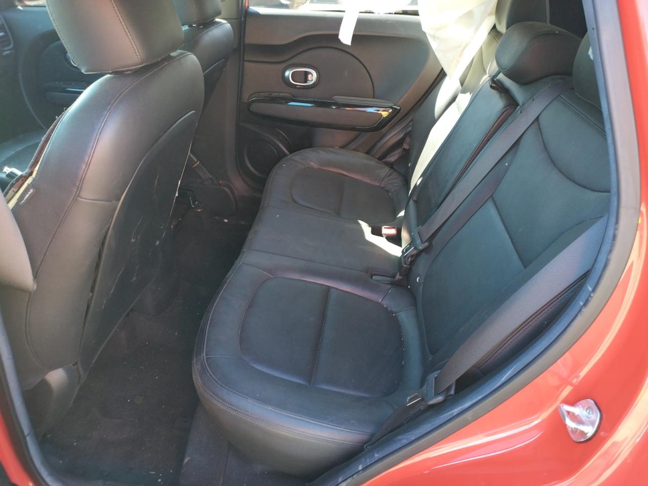 Photo 6 from auction – 2015 KIA SOUL ! with VIN KNDJX3A50F7803287