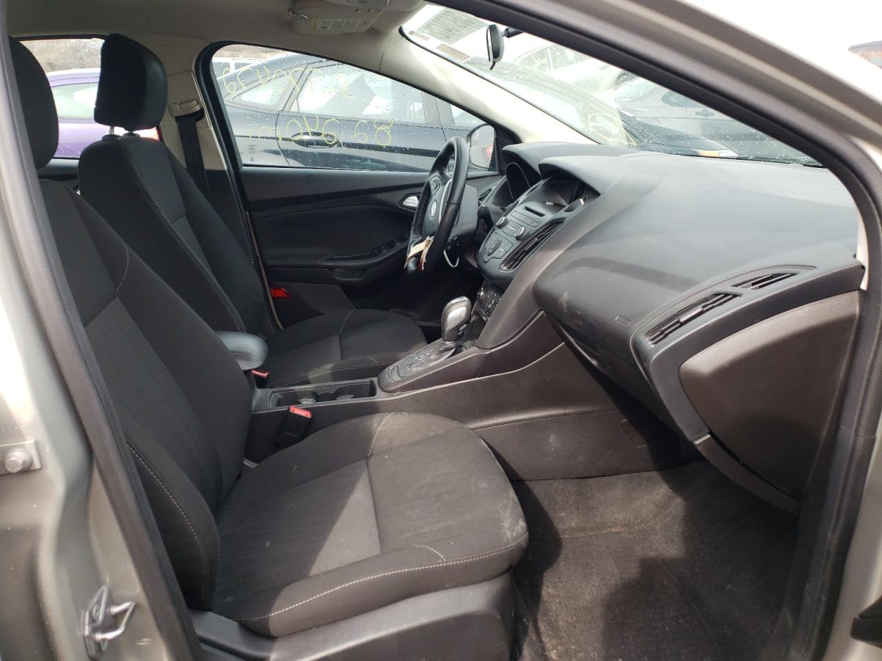 Photo 5 from auction – 2015 FORD FOCUS SE with VIN 1FADP3F26FL339639