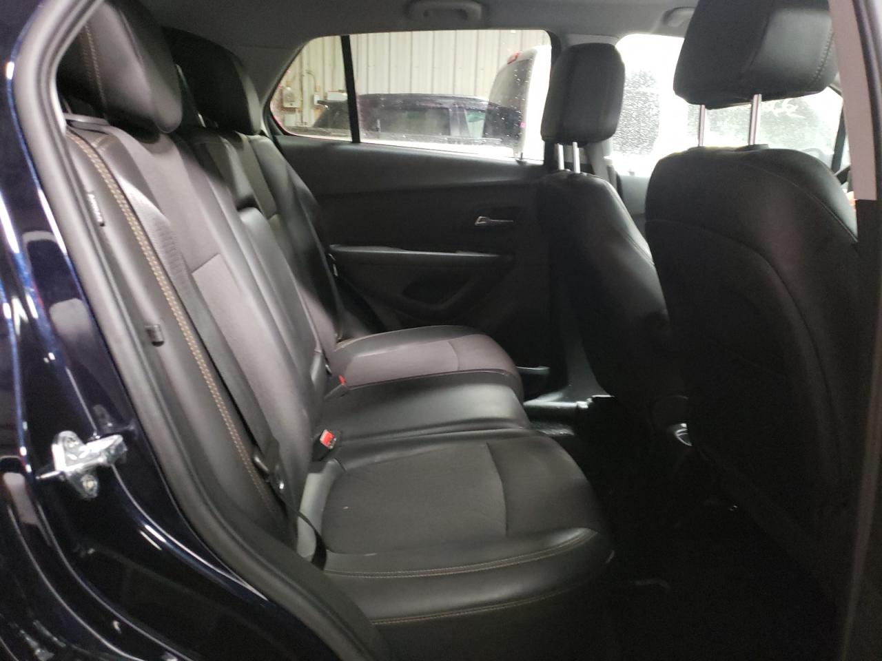 Photo 6 from auction – 2021 CHEVROLET TRAX 1LT with VIN KL7CJPSB7MB338164