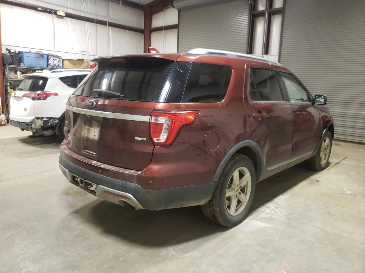 Photo 4 from auction – 2016 FORD EXPLORER X with VIN 1FM5K8DH7GGB95008