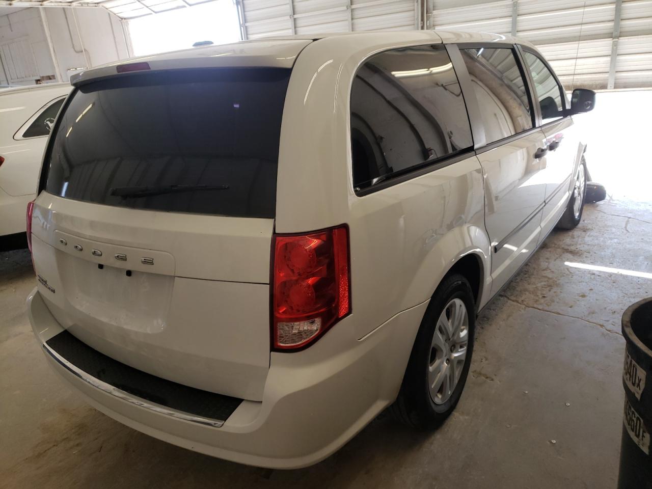 Photo 4 from auction – 2014 DODGE GRAND CARA with VIN 2C4RDGBG9ER175164