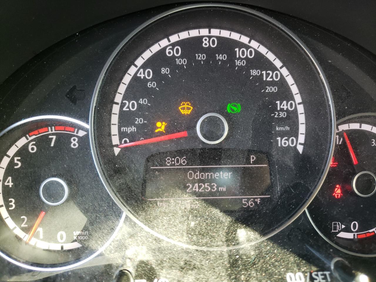 Photo 8 from auction – 2016 VOLKSWAGEN BEETLE SE with VIN 3VWJ07ATXGM602091