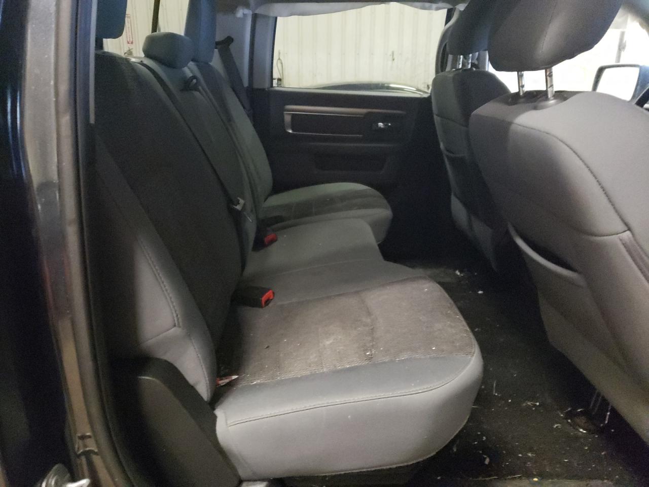 Photo 6 from auction – 2016 RAM 1500 SLT with VIN 1C6RR7LT2GS272745