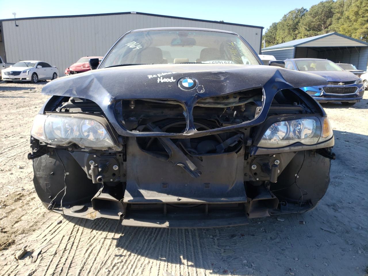 Photo 9 from auction – 2005 BMW 325 I with VIN WBAEV33445KW16946