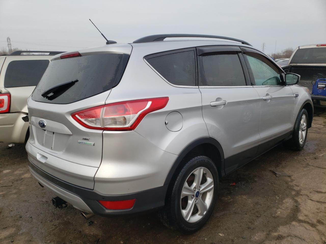 Photo 4 from auction – 2014 FORD ESCAPE SE with VIN 1FMCU0GXXEUC46991