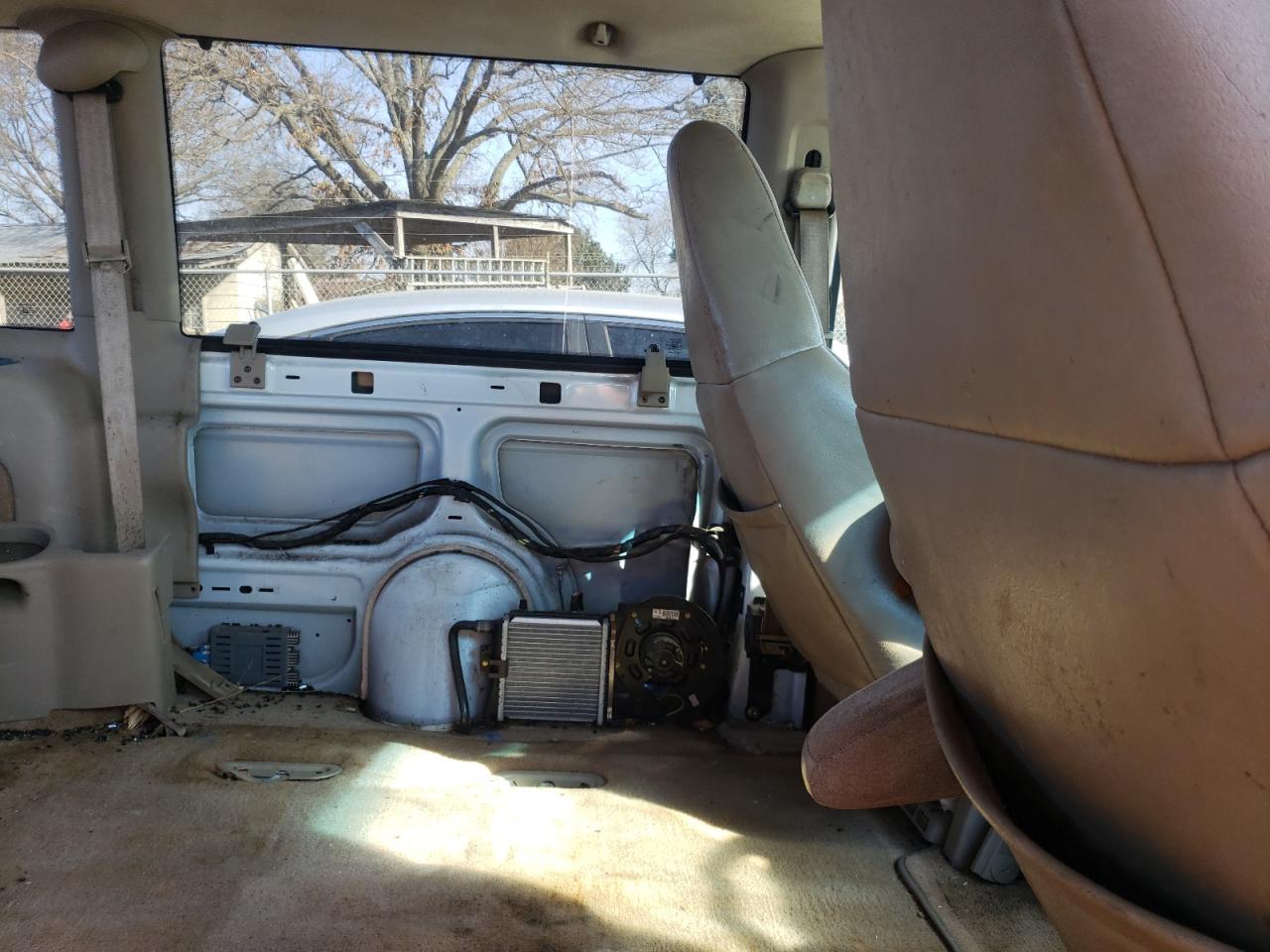 Photo 6 from auction – 2003 CHEVROLET ASTRO with VIN 1GNEL19X73B139402