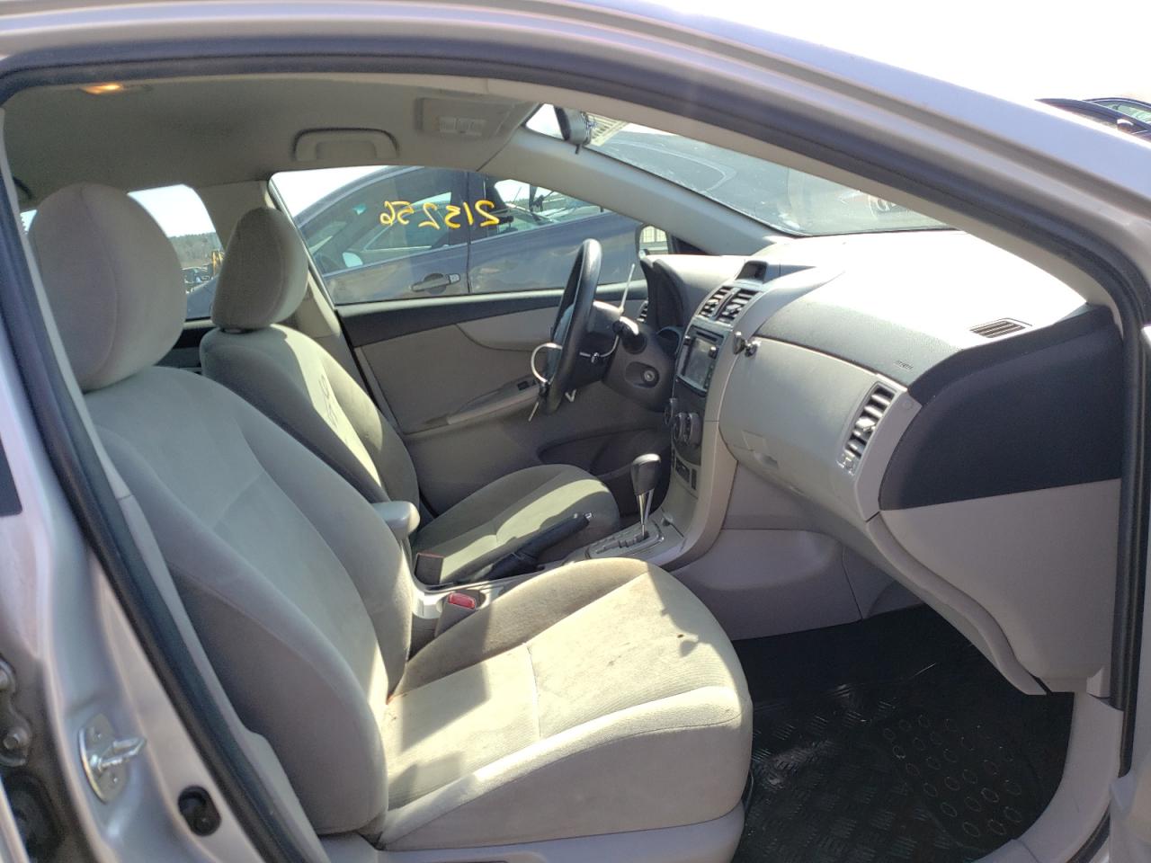 Photo 5 from auction – 2013 TOYOTA COROLLA BA with VIN 2T1BU4EE0DC927679