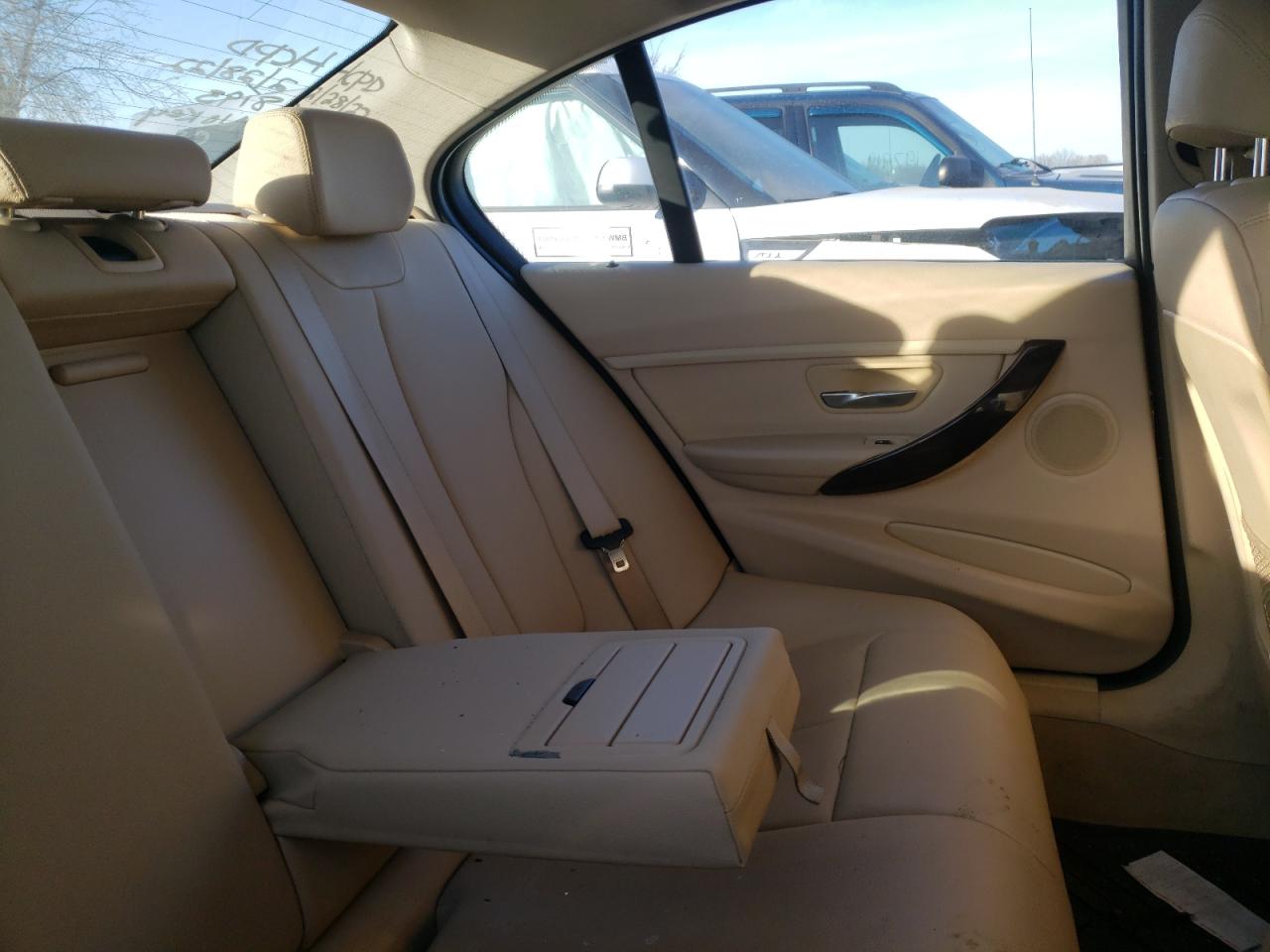 Photo 6 from auction – 2014 BMW 328 D XDRI with VIN WBA3D5C54EKX98193