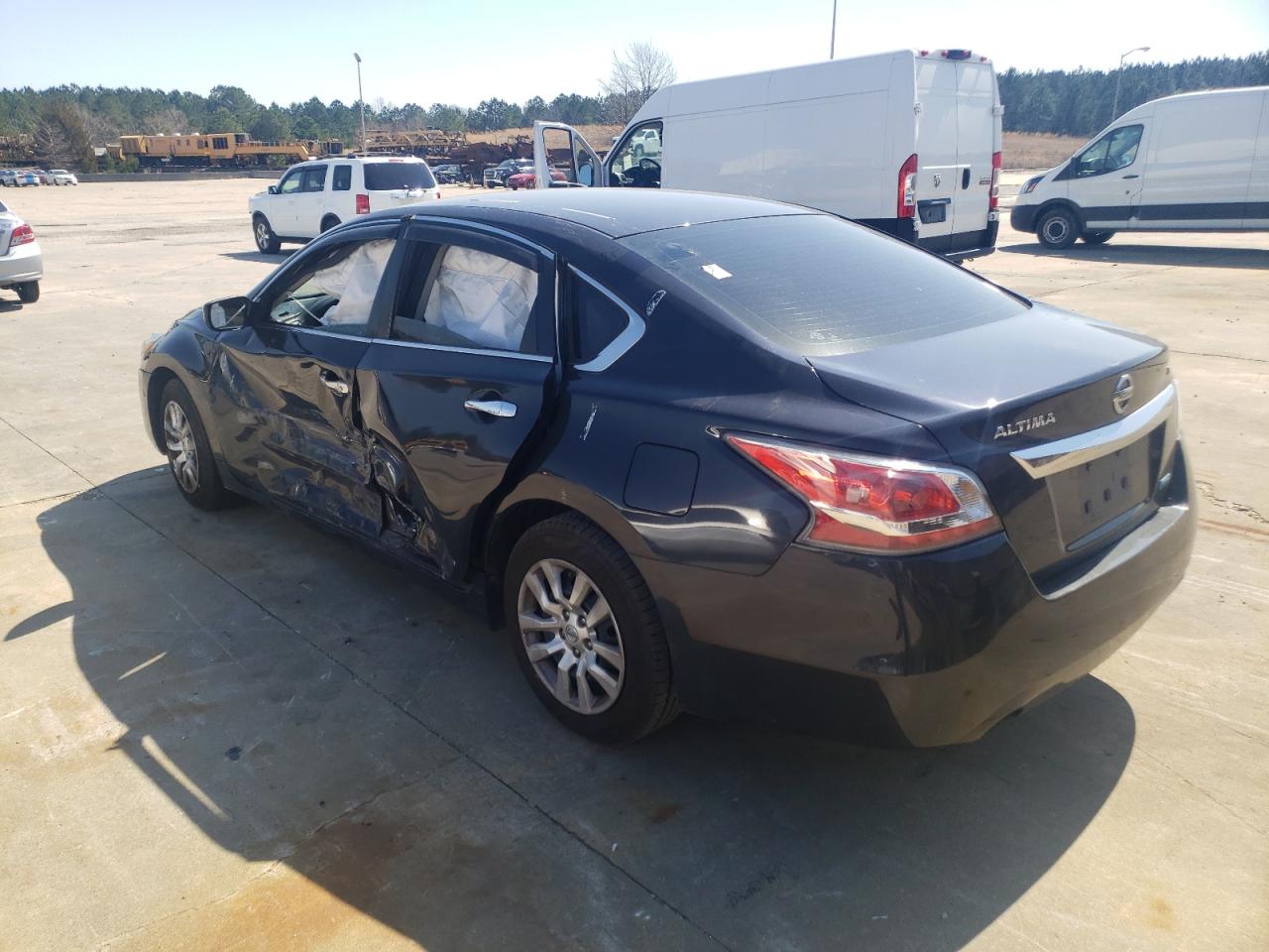 Photo 3 from auction – 2014 NISSAN ALTIMA 2.5 with VIN 1N4AL3AP5EN357795