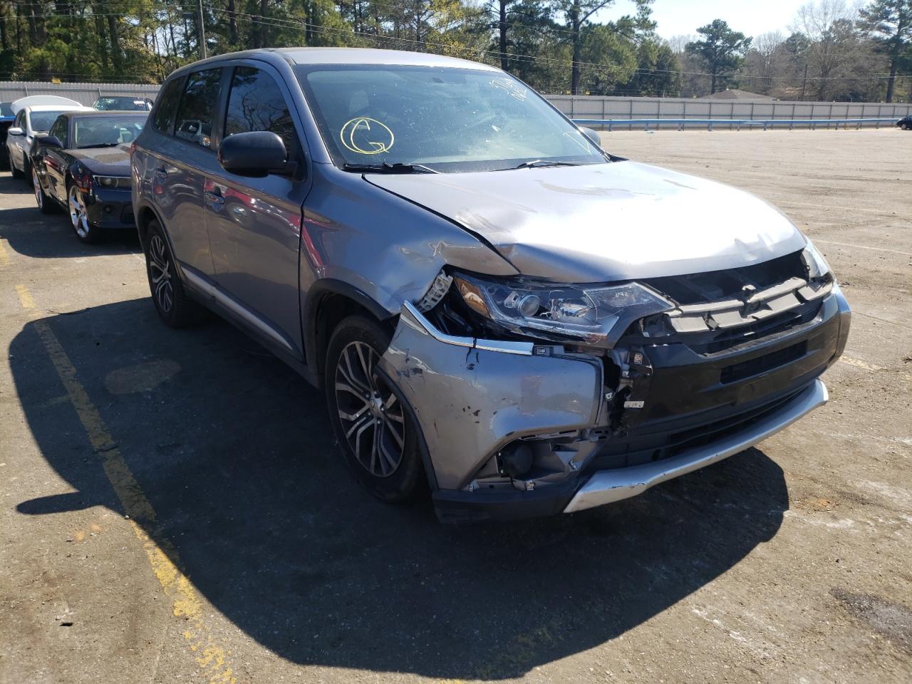 MITSUBISHI OUTLANDER 2017 with VIN JA4AD2A3XHZ030167 - Photo from auction