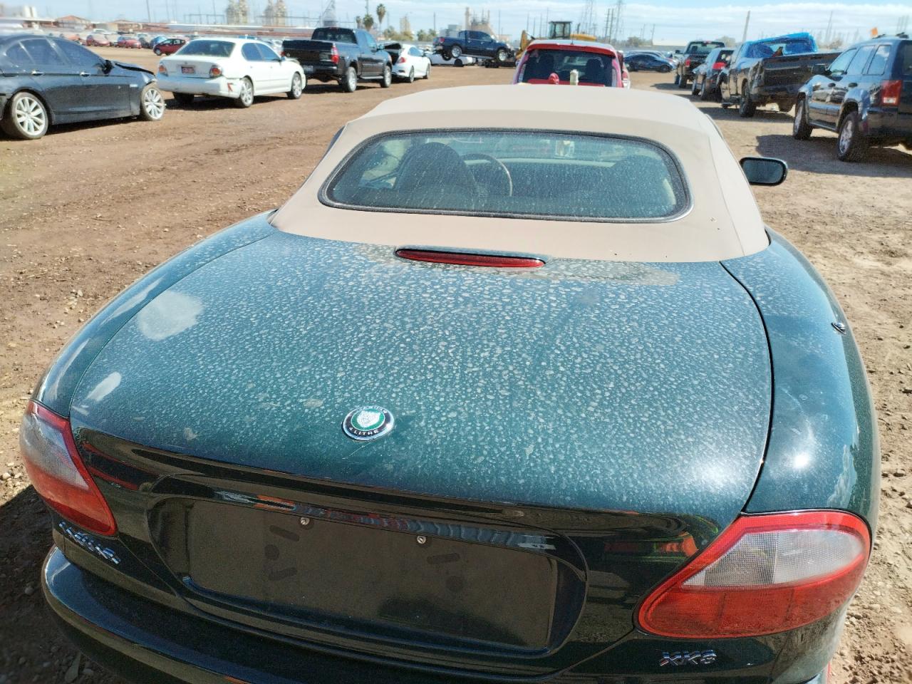 Photo 6 from auction – 1998 JAGUAR XK8 with VIN SAJGX2242WC026789
