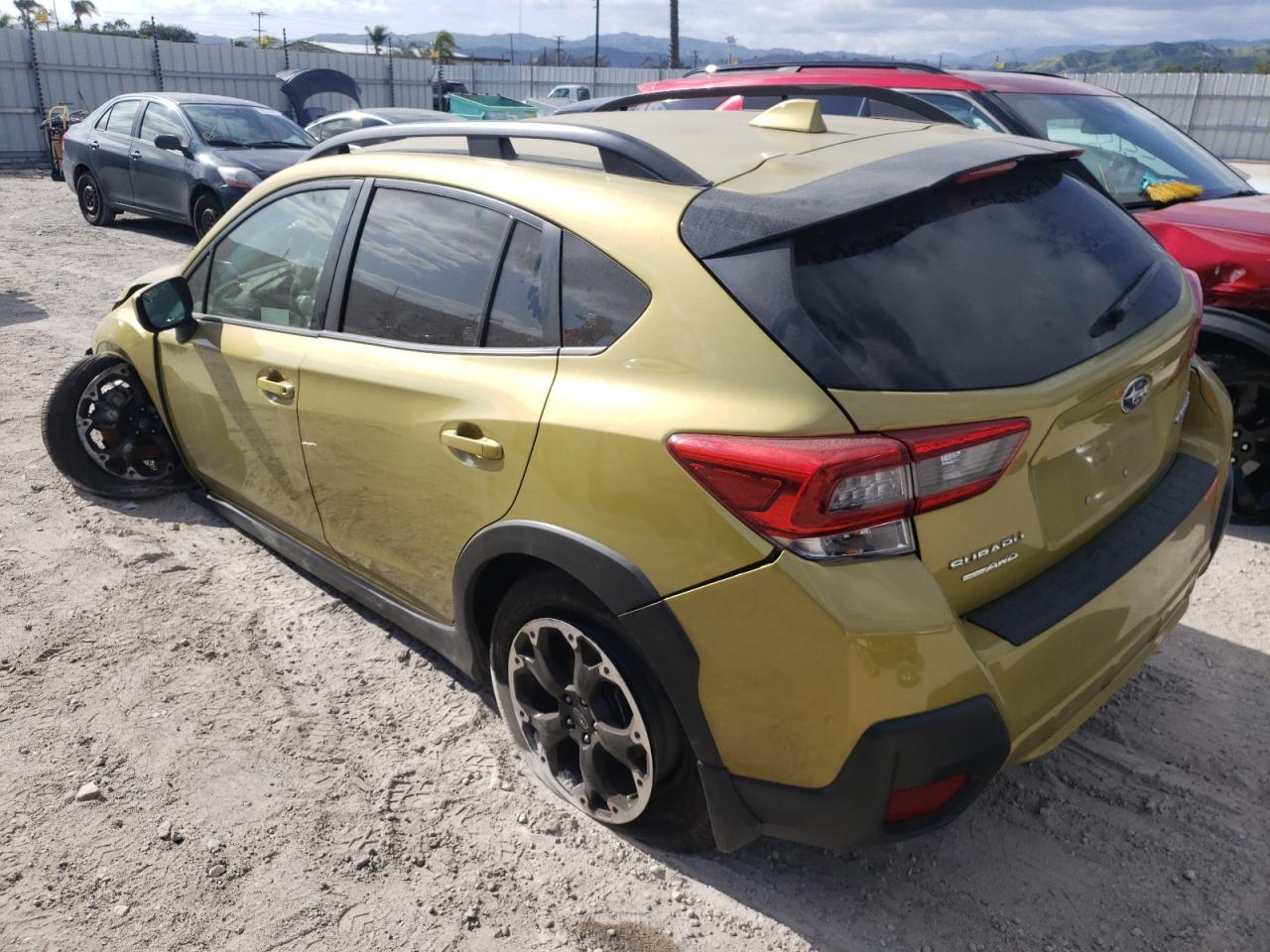 Photo 3 from auction – 2021 SUBARU CROSSTREK with VIN JF2GTAPC6MH228640
