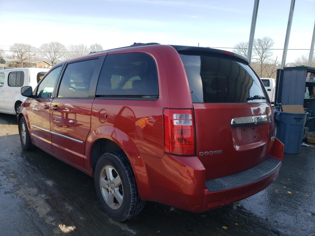 Фото 3 с аукциона – 2010 DODGE GRAND CARA с VIN 2D4RN5D18AR218691