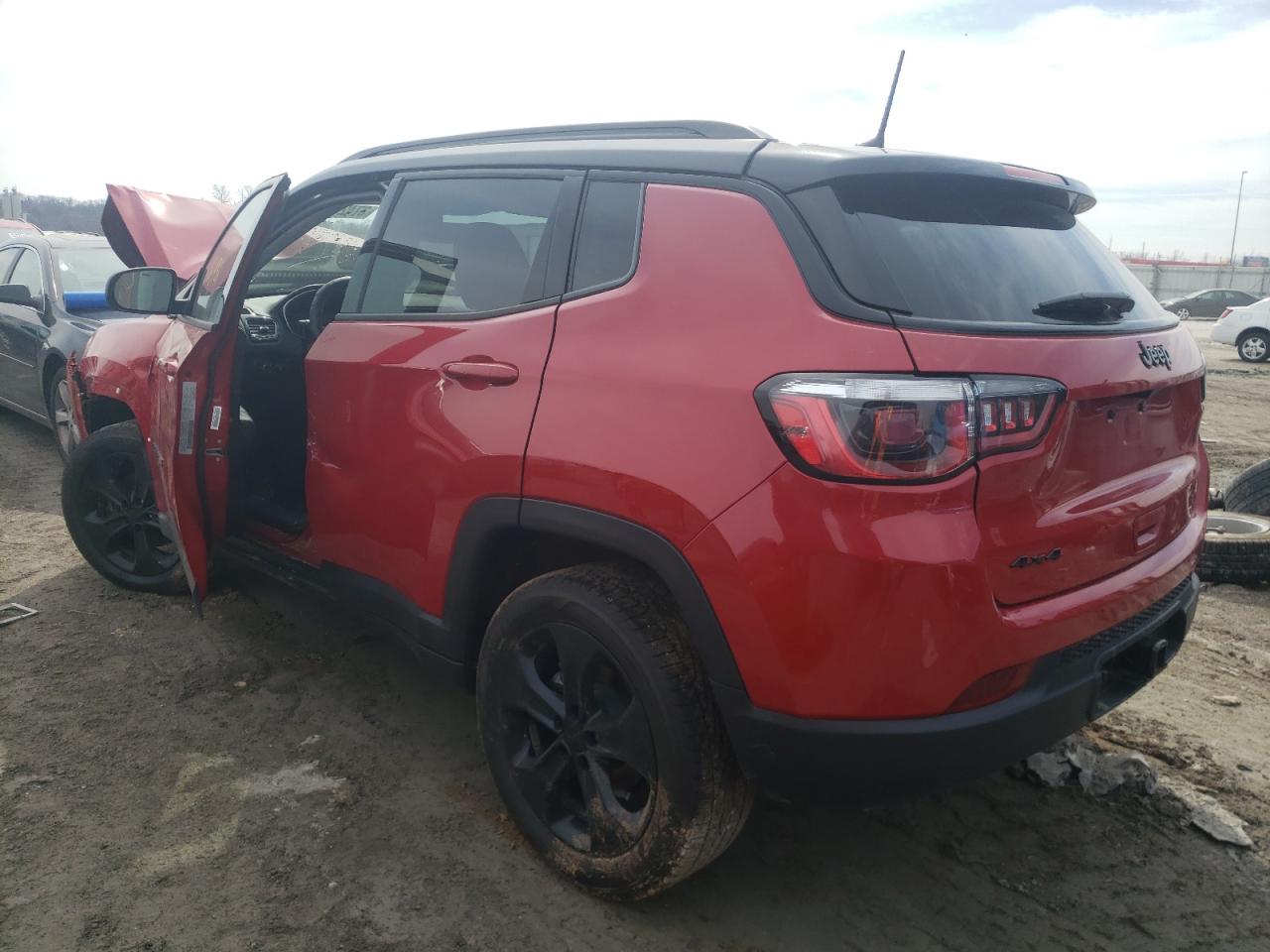 Photo 3 from auction – 2018 JEEP COMPASS LA with VIN 3C4NJDBB8JT453358