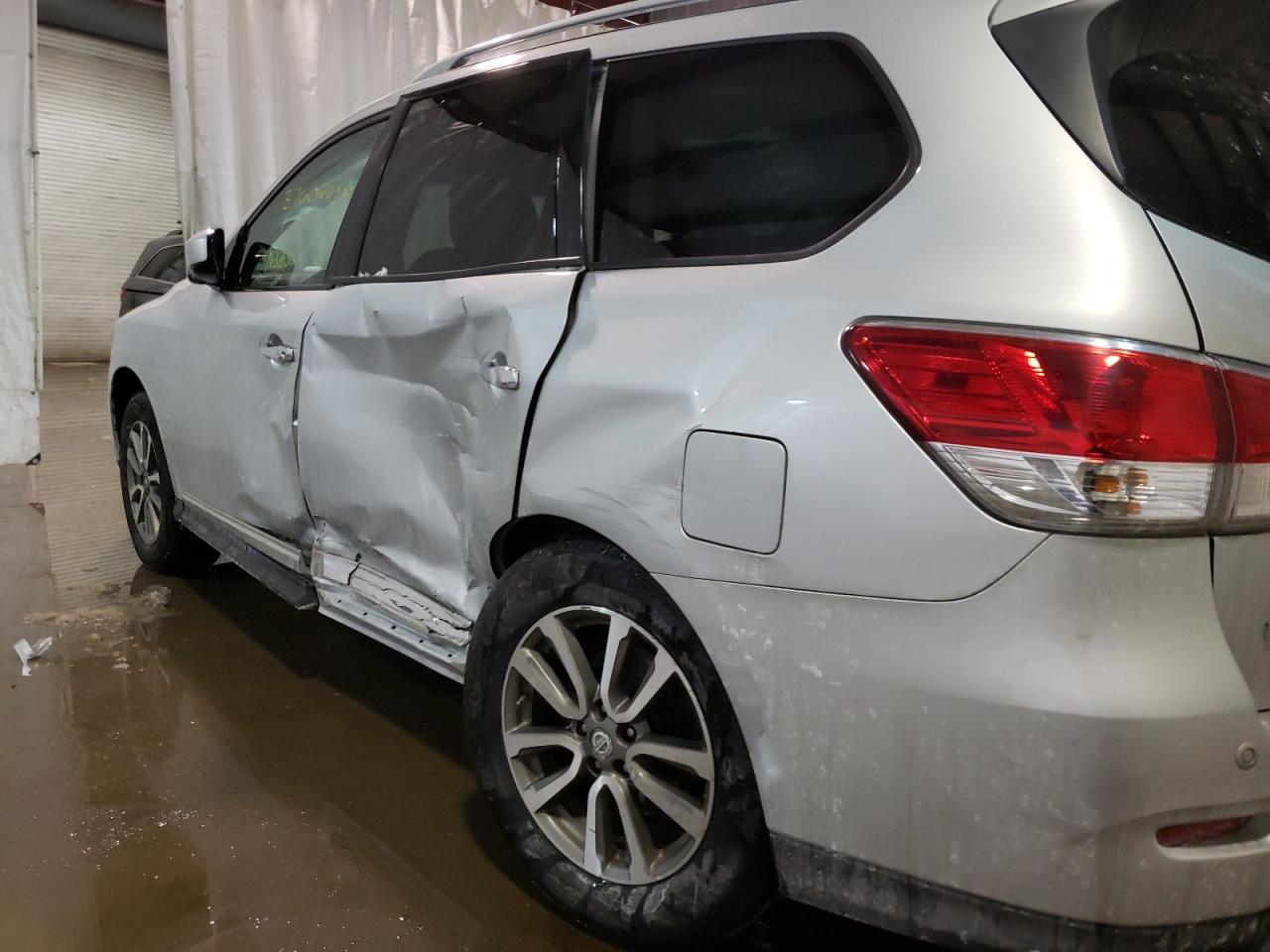 Photo 10 from auction – 2013 NISSAN PATHFINDER with VIN 5N1AR2MM9DC636192