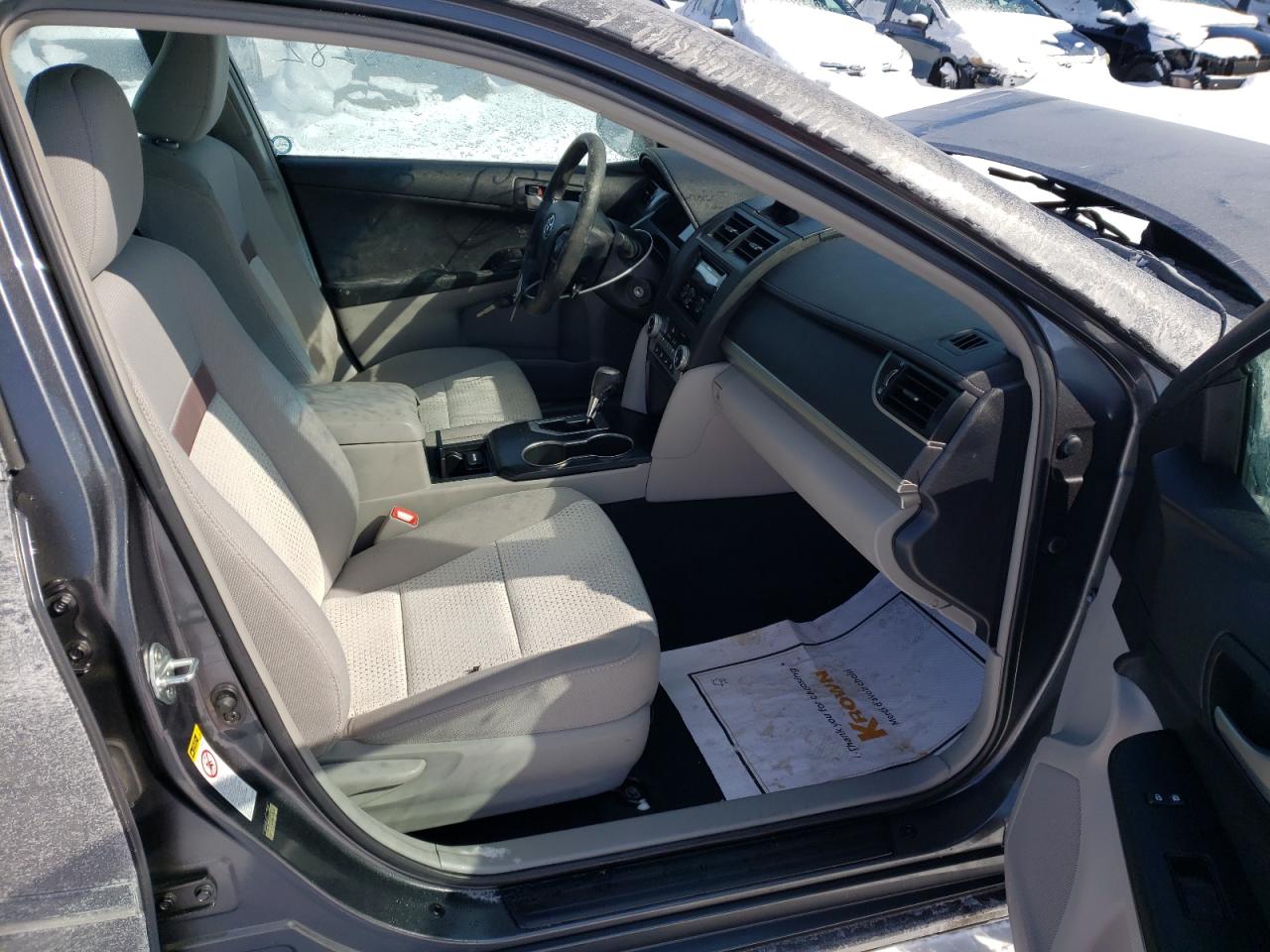 Photo 5 from auction – 2012 TOYOTA CAMRY BASE with VIN 4T1BF1FK6CU032031